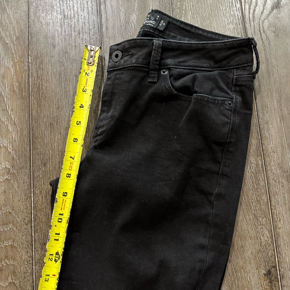 Lucky Brand Skinny Jeans - Picture 11 of 12